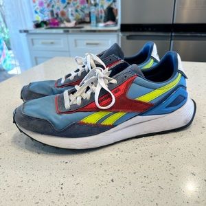 Reebok Classic Legacy AZ Mens Size 11.5 Blue Multi